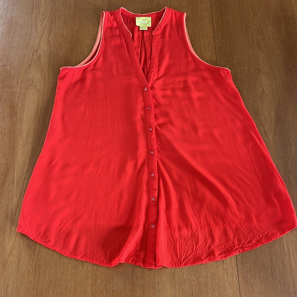Anthropologie Maeve Red Swing Style Blouse, Soft & Silky, Longer Length, Size 6